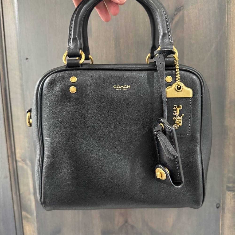 Coach Cube Rogue 20